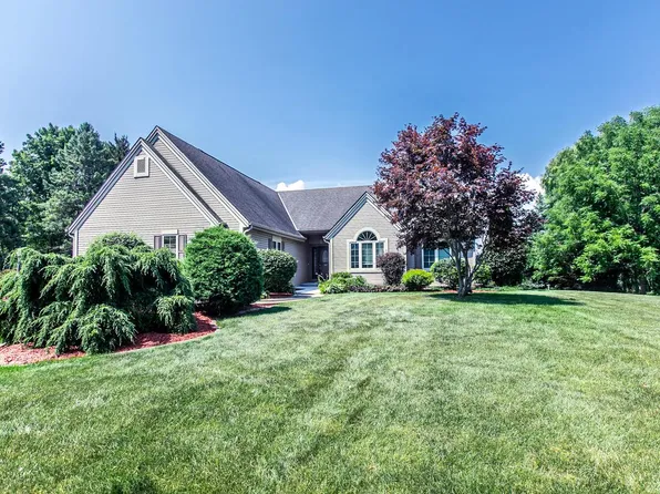 10748 41st AVENUE, Pleasant Prairie, WI 53158