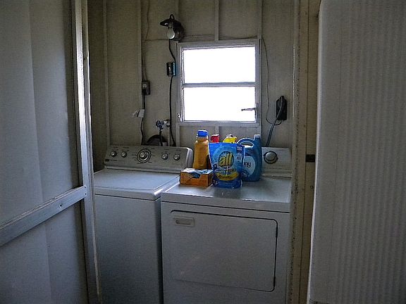 4th image of 16622 Coral Dr #65