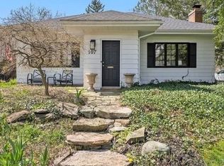 107 Wompole Dr, Clarkston, MI 48346