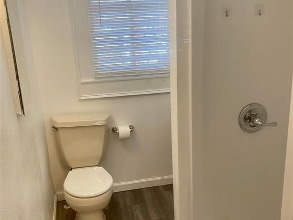 5th image of 4908 Avenue Q 1/2