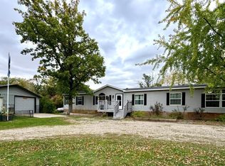 33927 303rd St, Roseau, MN 56751