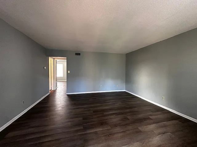 3818 Country Club Rd #F — Photo 9