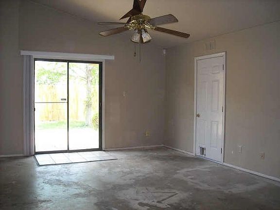 3rd image of 6735 Dandelion Dr