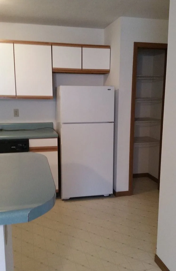1 bed, 790 sqft, $700 — Photo 2