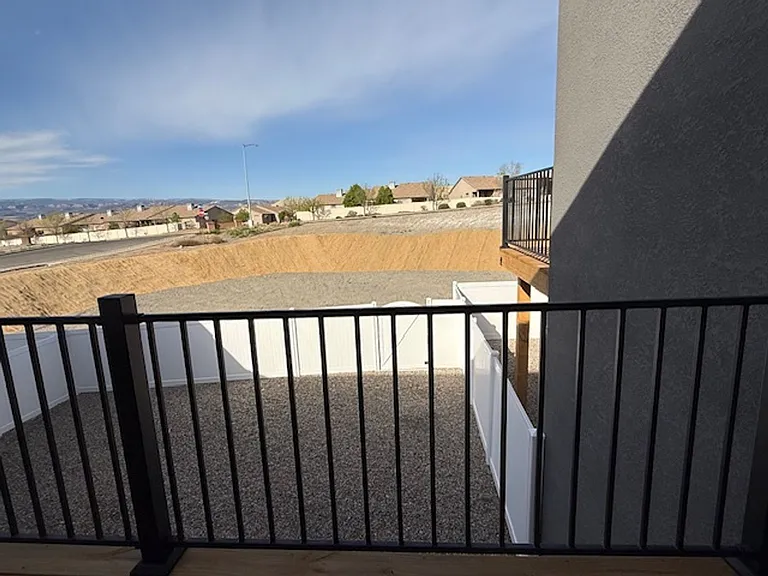 585 N Grand Falls Ct #B — Photo 13