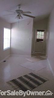 4th image of 304 Rush St