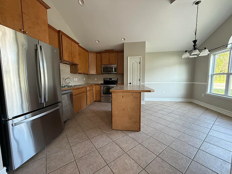 37 Cochise St — Photo 6
