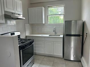 65 4th Ave #30, East Orange, NJ 07017