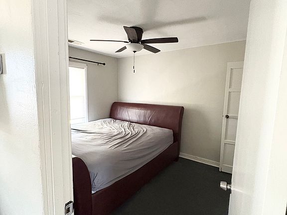 4th image of 803 5th Ave #1