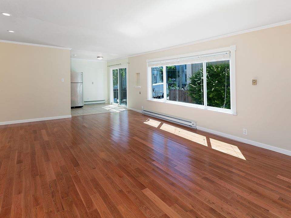 1st image of 501 Oak St