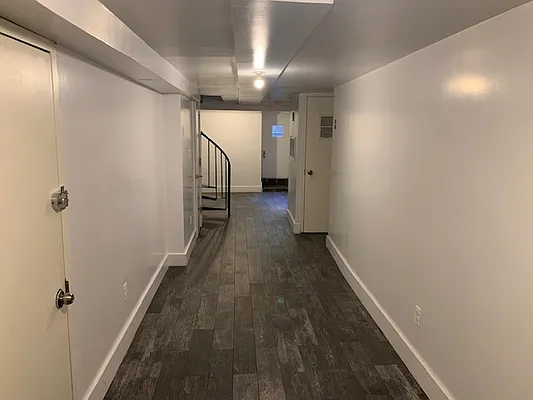 Rented by Premier Metro Realty Corp | media 33