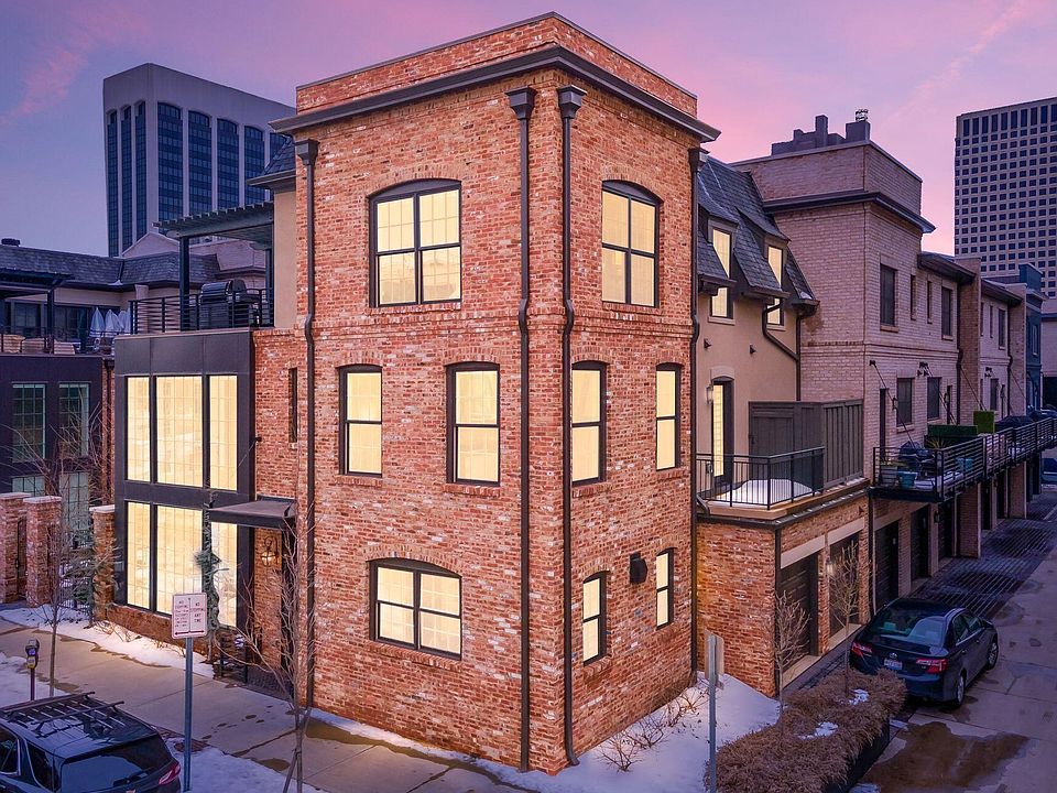 1st image of 107 N 6th St #Townhouse 70