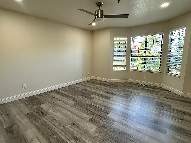33837 Depot Rd — Photo 23