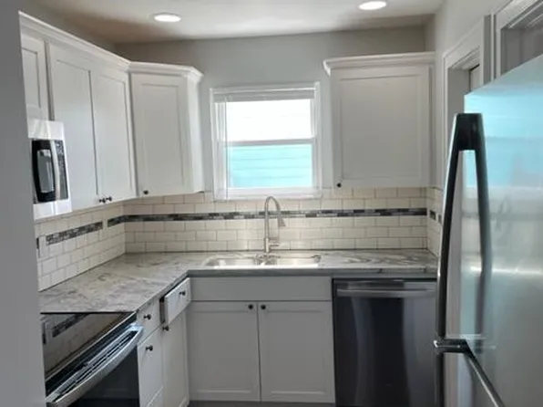 1905 E Pleasant Run Parkway South Dr, Indianapolis, IN 46203