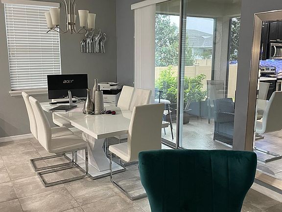 4th image of 2400 Toscolona Dr