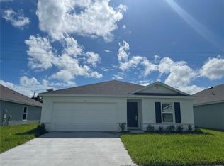 7946 Broad Pointe Dr, Zephyrhills, FL 33540