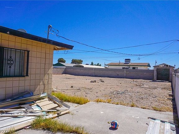 3rd image of 875 Balzar Ave