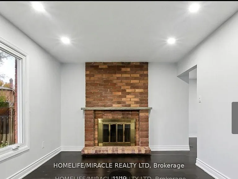 204 Delaney Dr #UPPER — Photo 20