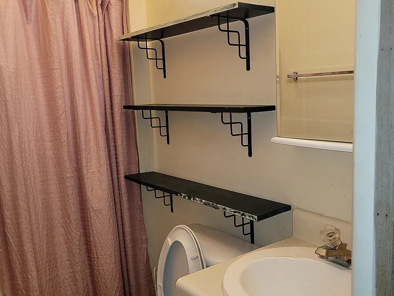 91 Chalet Cir — Photo 19