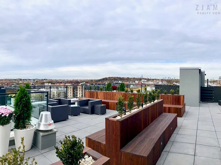 25 E 19th St #6B — Photo 17