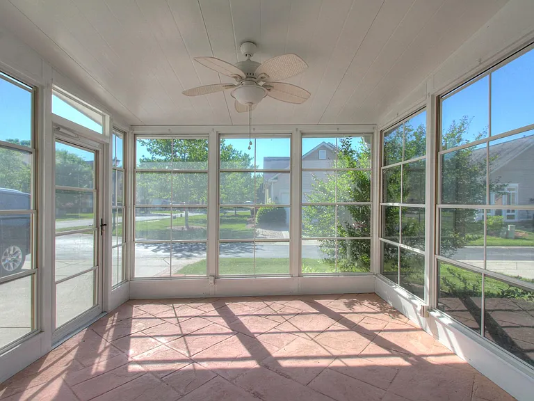 4001 Fountainbrook Dr — Photo 27