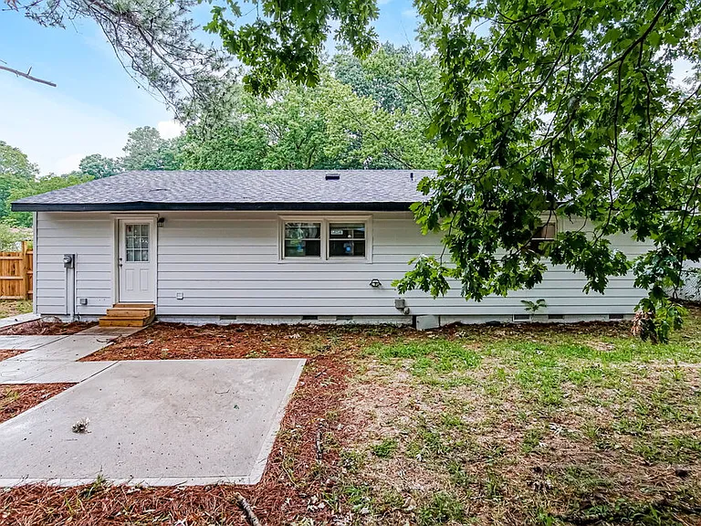 3213 Burntwood Cir — Photo 15