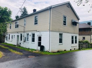 400 Rose Ave, Clifton Forge, VA 24422