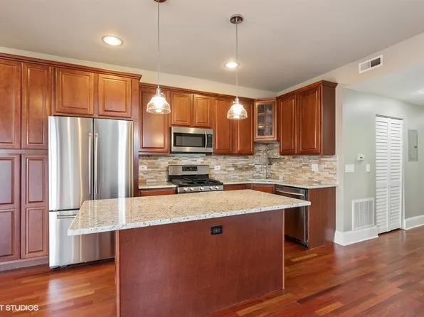 6547 S Ellis Ave APT 3, Chicago, IL 60637