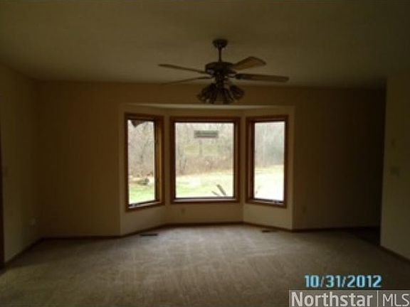 3rd image of 20457 7th St NE