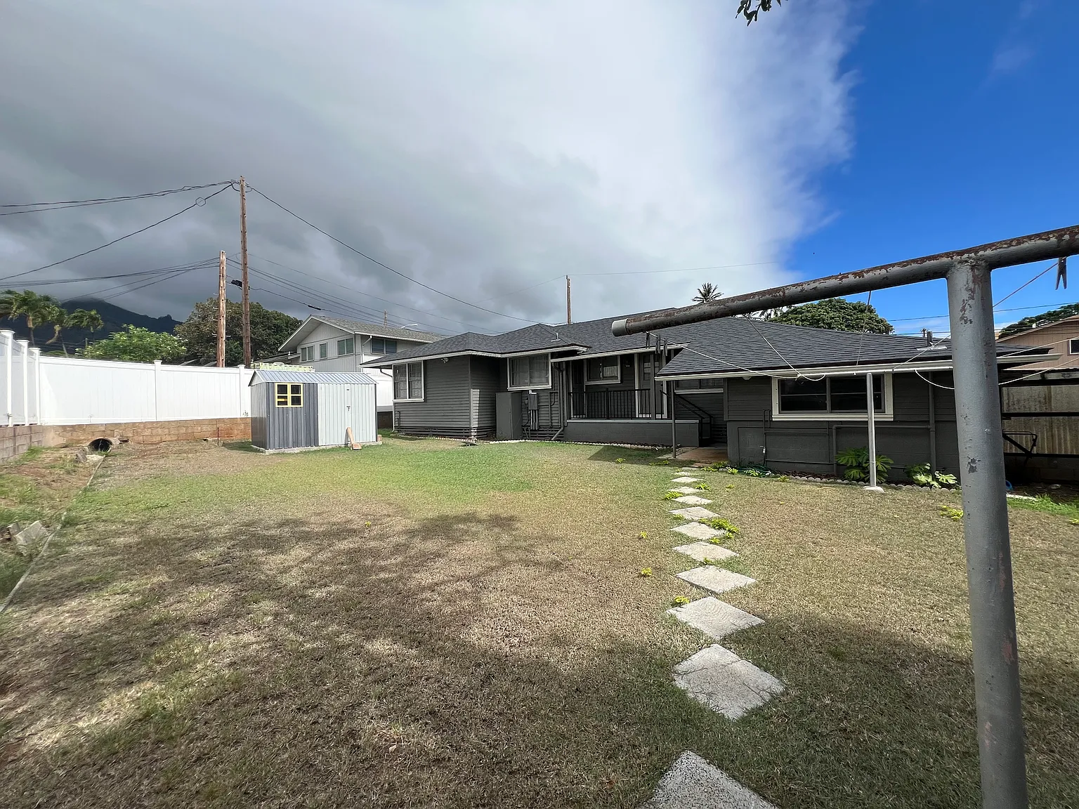 Kalawi Pl, Wailuku — Photo 2