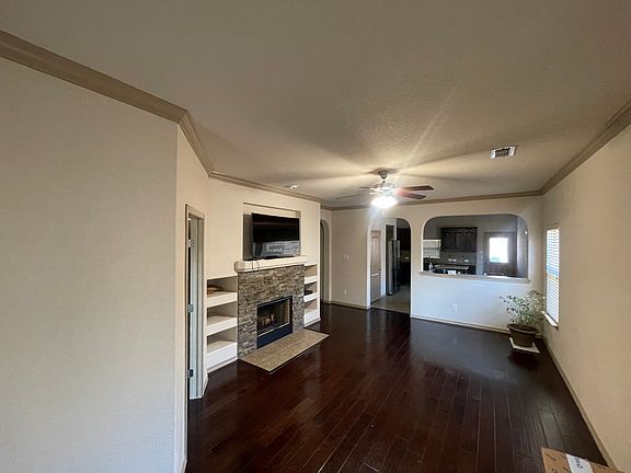 4th image of 1825 Potrillo Ln
