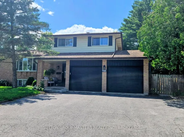 715 Collins Bay Rd, Kingston, ON K7M 5H1