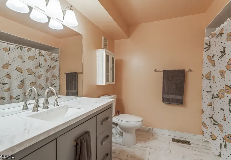 105 Alexandria Way — Photo 24