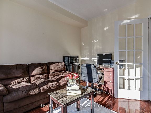 4th image of 5 Treegrove Cres