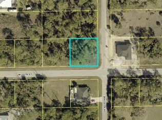 800 W 10th St, Lehigh Acres, FL 33972