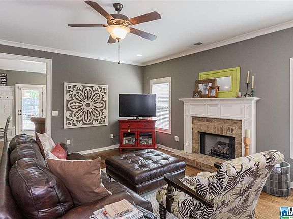4th image of 1553 James Hill Way