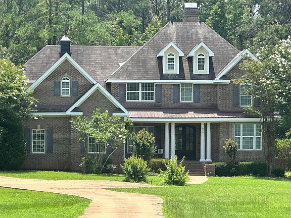 4th image of 679 Owen Rd