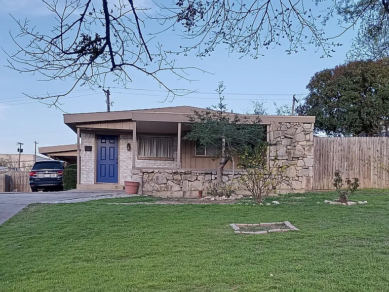 5365 Wonder Dr — Photo 33