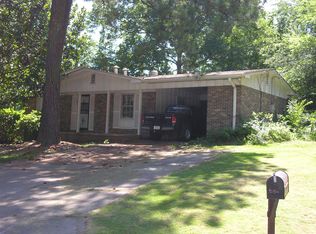 556 Edgecrest Dr, Homewood, AL 35209
