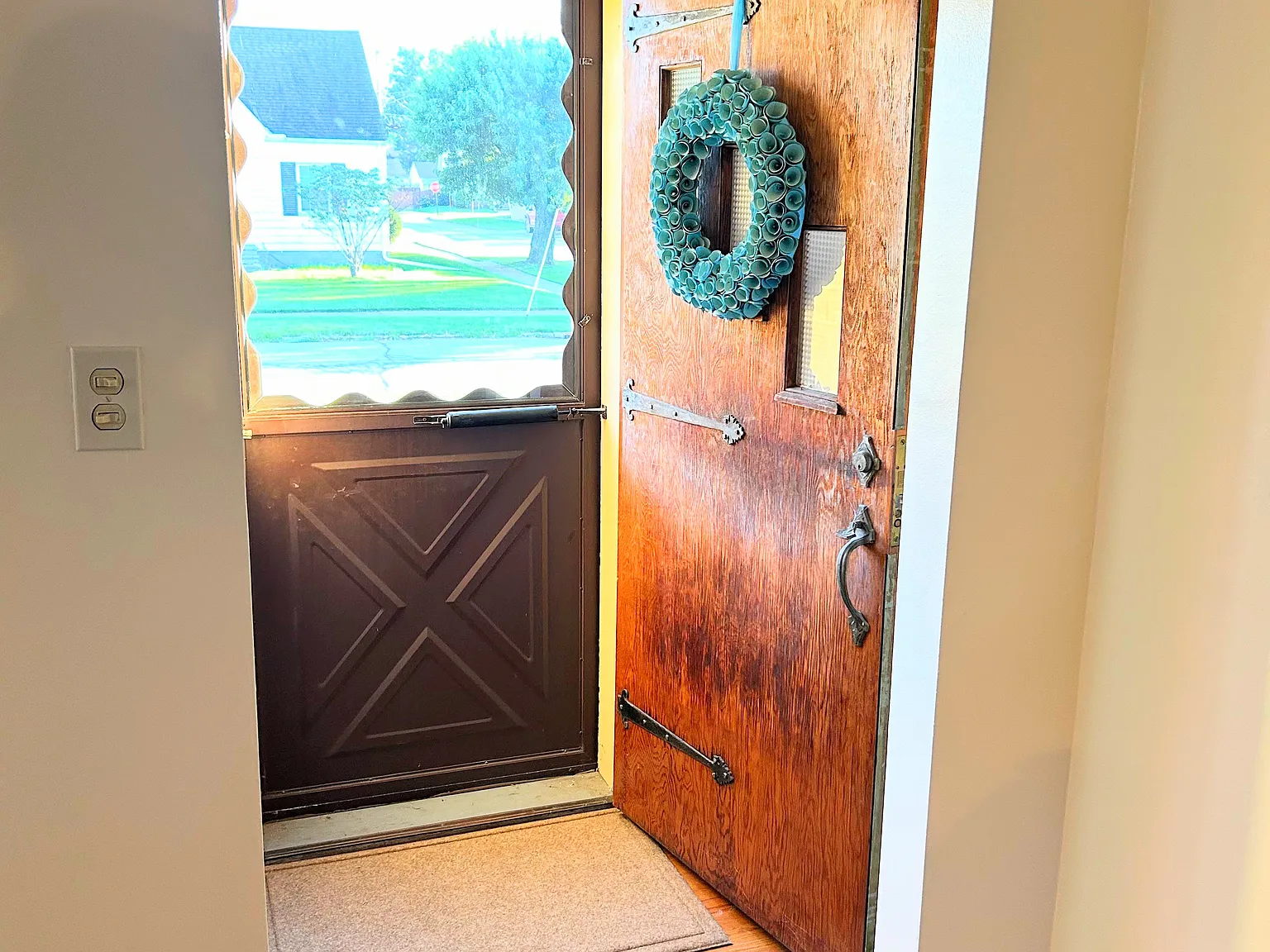 3 bed, 1853 sqft, $2,195 — Photo 4