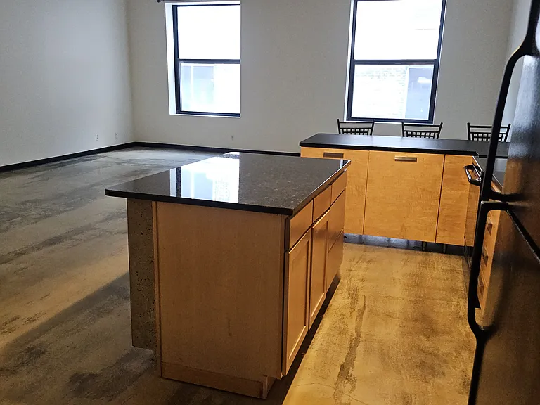 350 Saint Peter St #419 — Photo 21