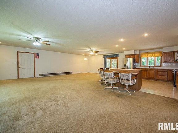5th image of 792 County Road 1175 E