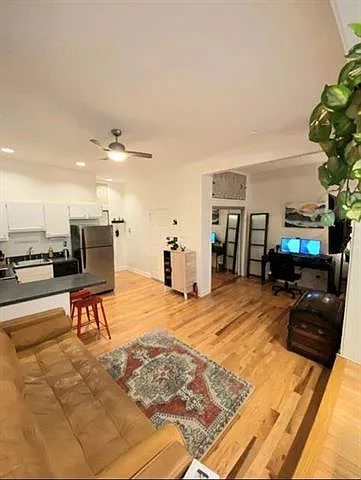 1 bed, 475 sqft, $2,700 — Photo 4