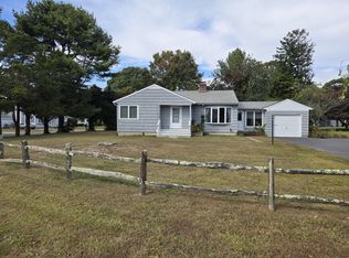 50 Fenwood Dr, Old Saybrook, CT 06475