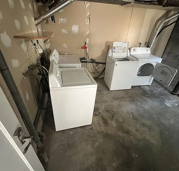 616 N 300 E — Photo 8