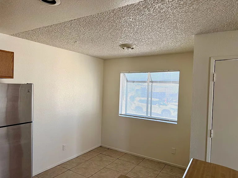 4160 E Tonopah Ave — Photo 6