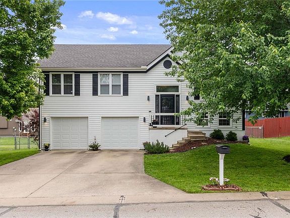 3rd image of 1709 Park Ln