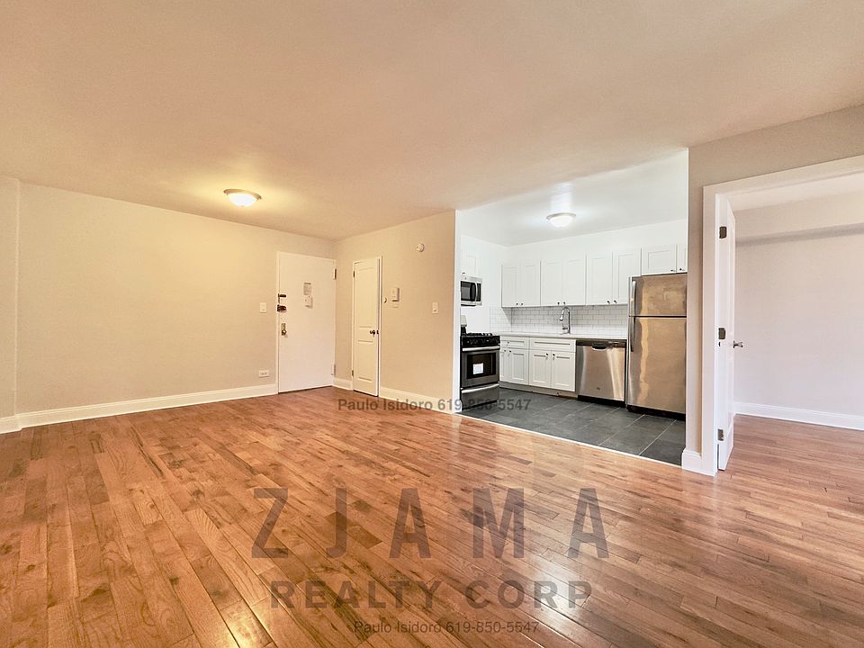 1st image of 200 E 17th St APT 1J