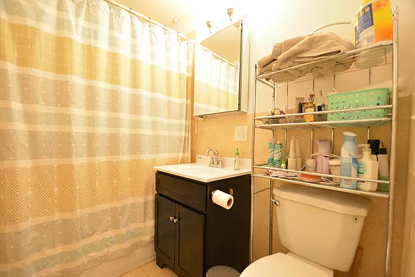 Rented by Keller Williams NYC | media 24