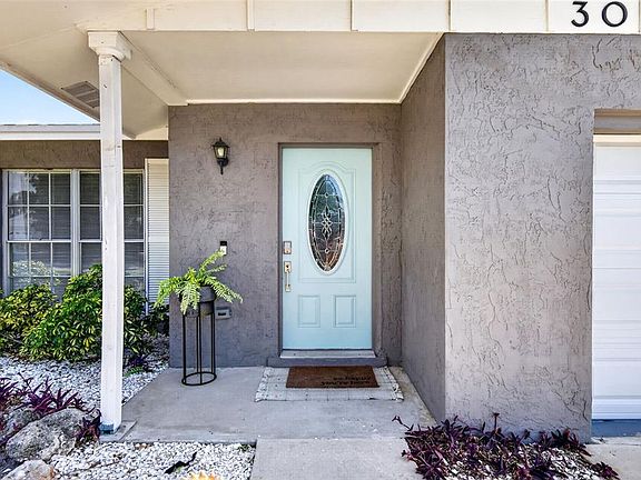 3rd image of 3009 22ND AVENUE W